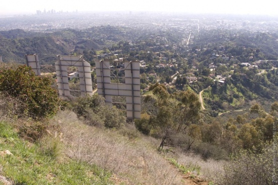 Лос-Анджелес: парк Гриффит и надпись «Голливуд»