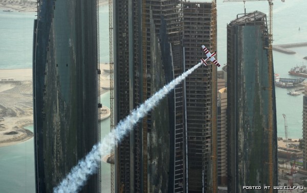 Авиагонка “Red Bull Air Race”