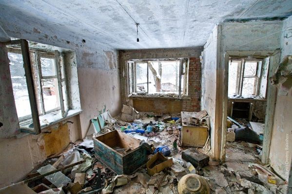 Заброшенный военный городок