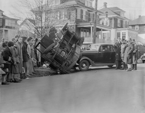 Автомобильные аварии 80 лет назад