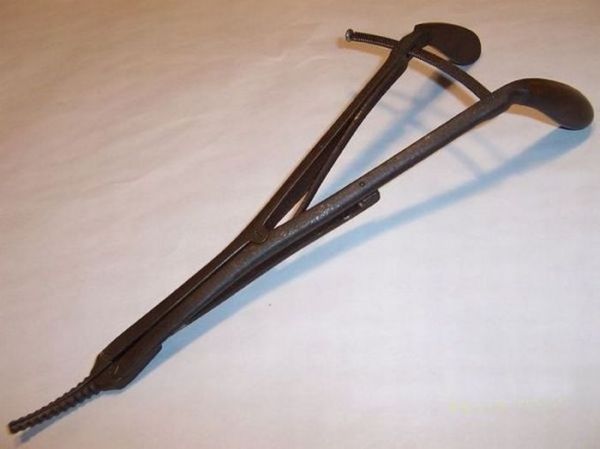 Хирургические инструменты пару веков назад